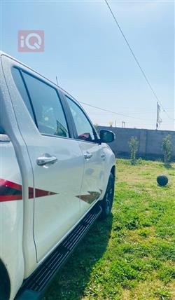 تويوتا هايلوكس